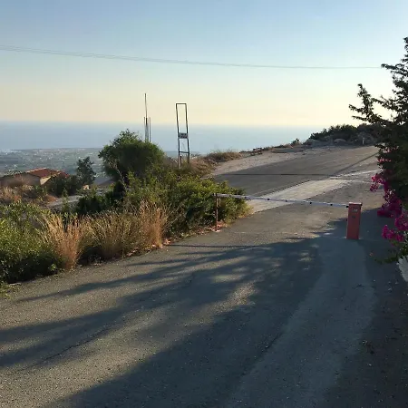 With Sea View, Private Pool, And Garden Βίλα *