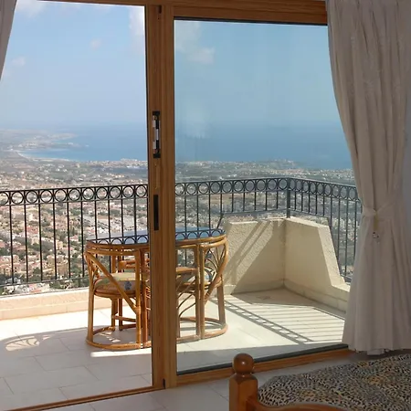 With Sea View, Private Pool, And Garden Vila *