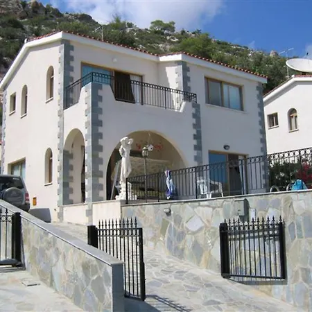With Sea View, Private Pool, And Garden Vila
