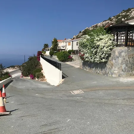 Vila With Sea View, Private Pool, And Garden *