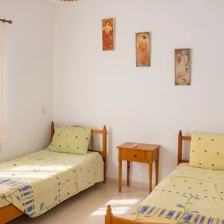 Villa With Sea View, Private Pool, And Garden